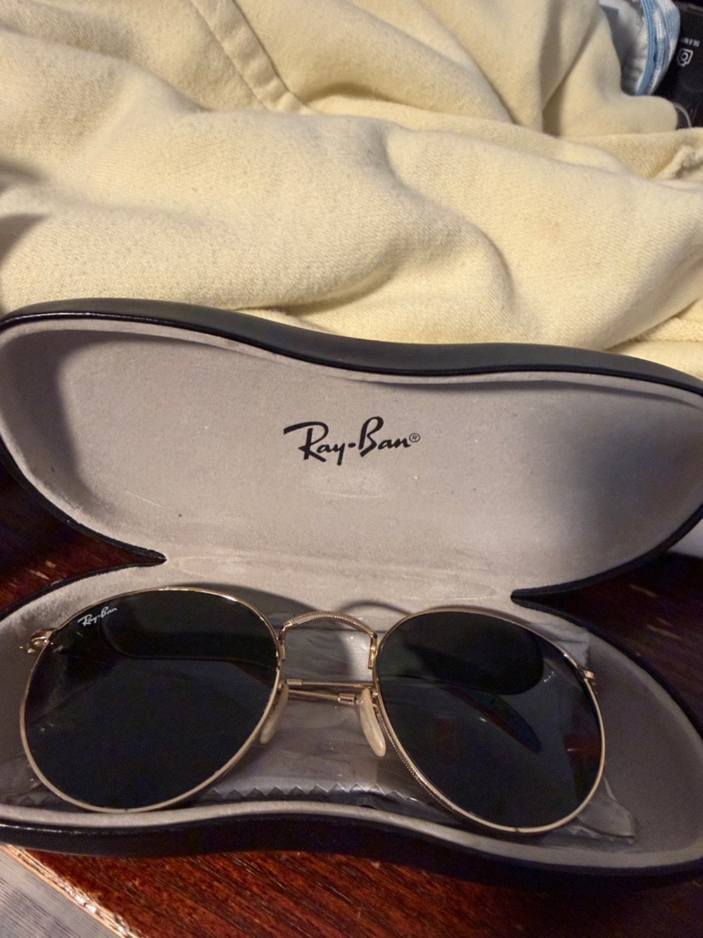 Round Ray-Ban - Picture 4 of 4